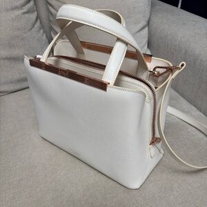 Ted Baker Women's Naomii Smooth Leather Tote Bag White